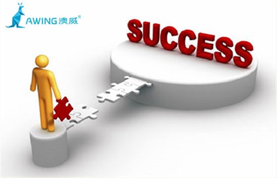 斷橋鋁門窗加盟廠家朝著新的道路前進(jìn)才能走向成功